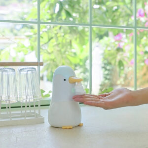 可定制的企鹅泡沫皂液器